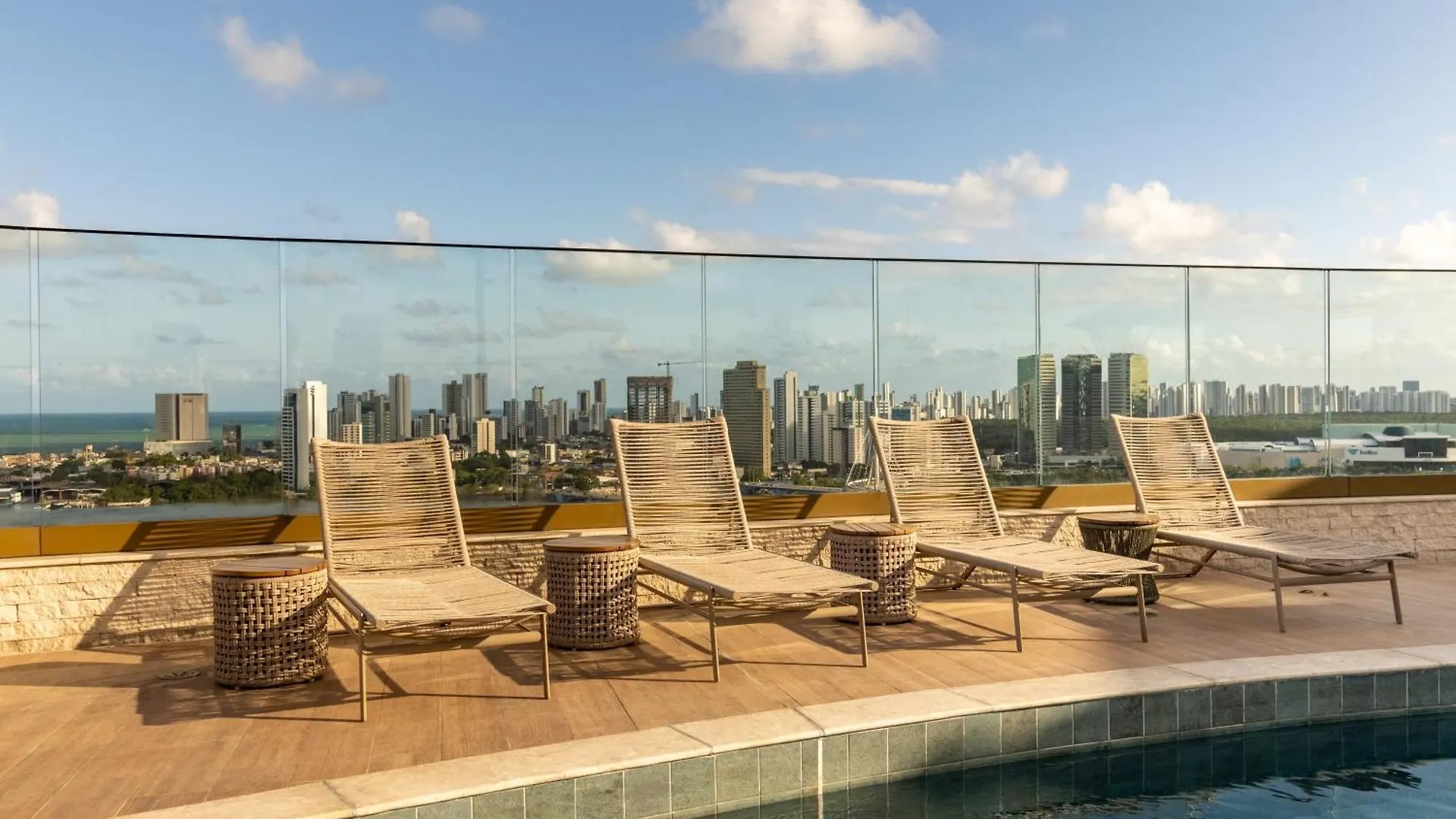 Апартаменты Flat Parque Do Cais Aconchegante Ресифи